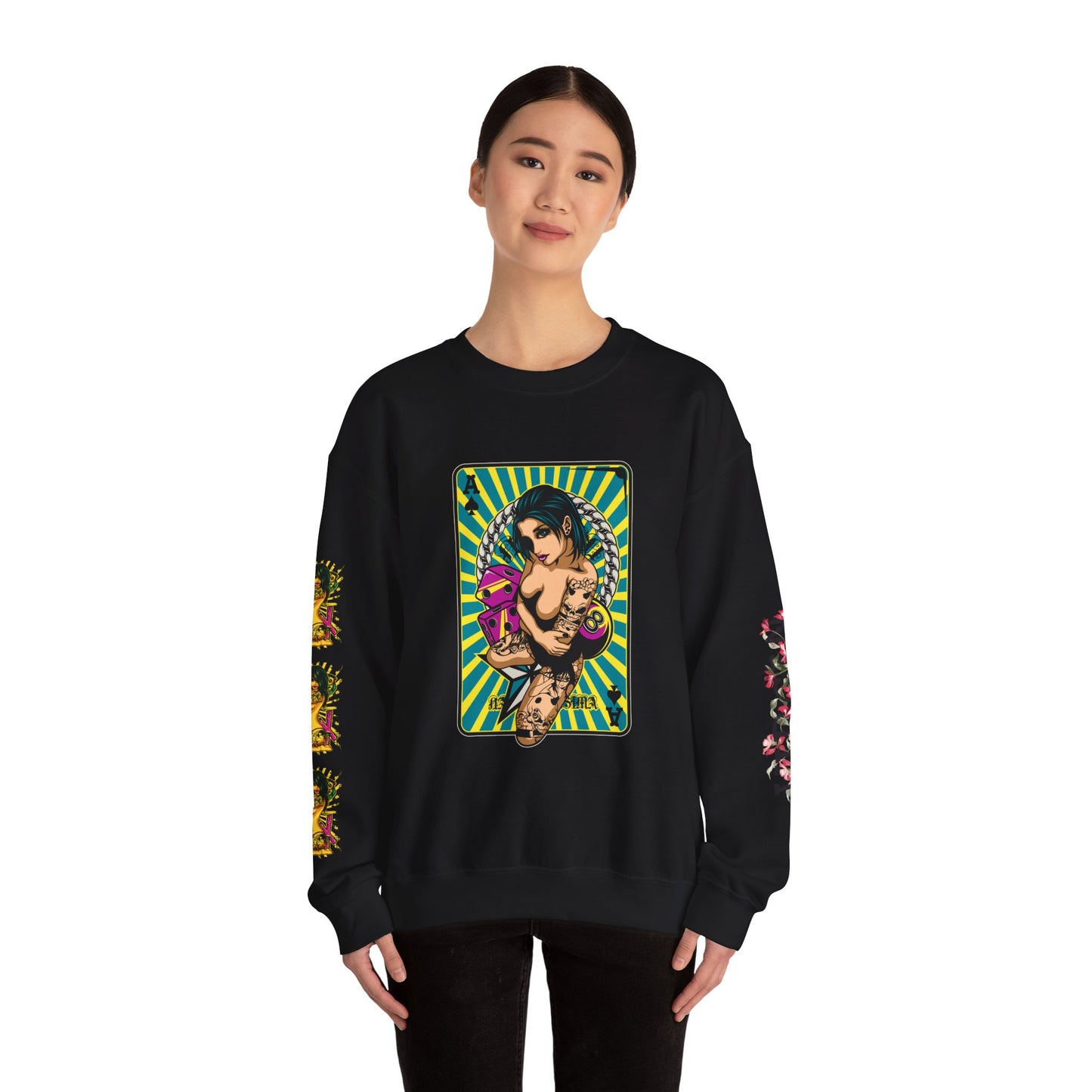 Vintage Tattoo Art Crewneck Sweatshirt - Retro Graphic Design for Art Lovers